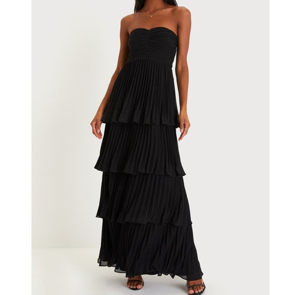 Lulu’s Seriously Sensational Dress - Picture 1 of 9